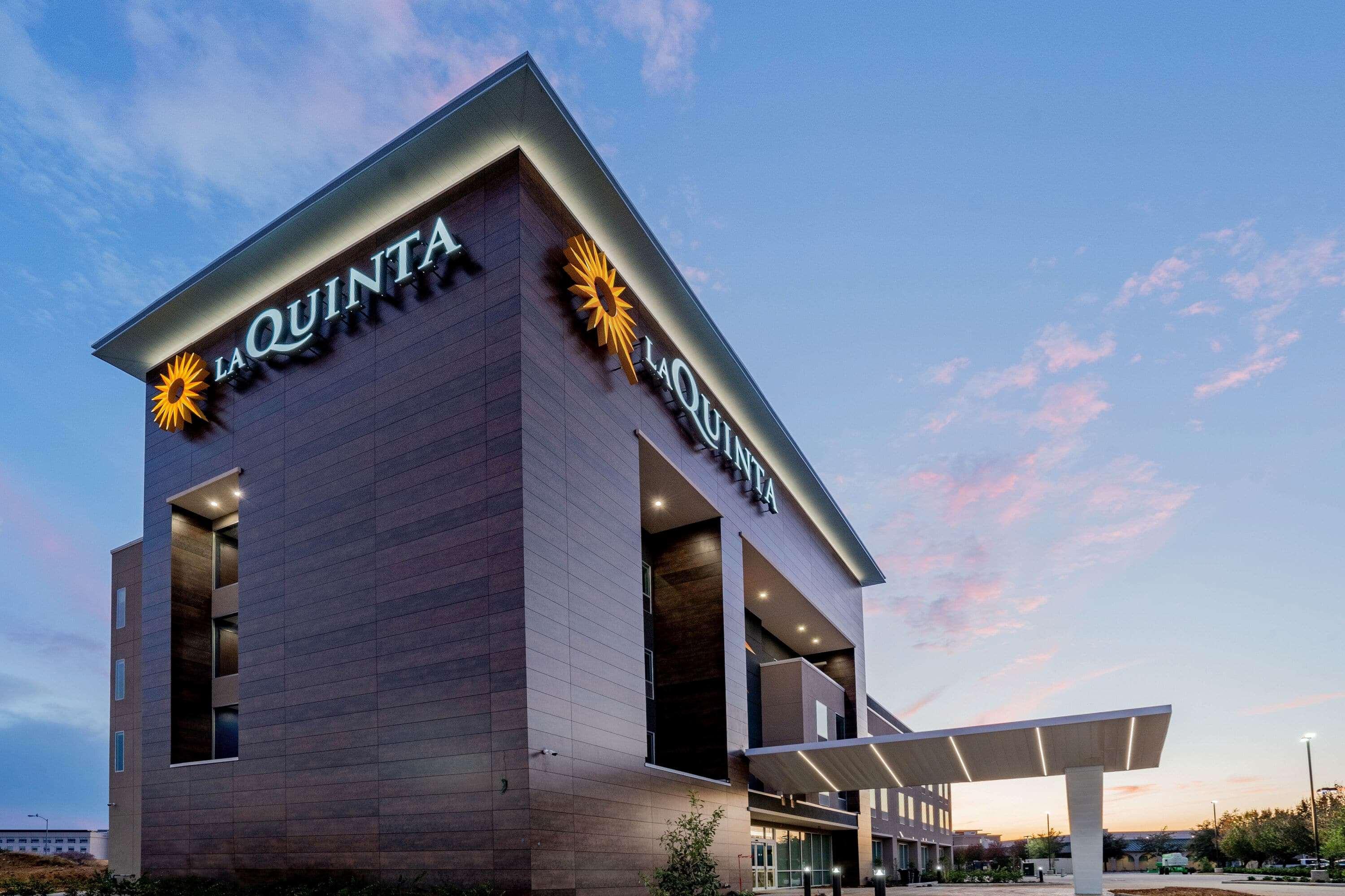 La Quinta Inn & Suites Katy-Mills By Wyndham Katy Eksteriør billede