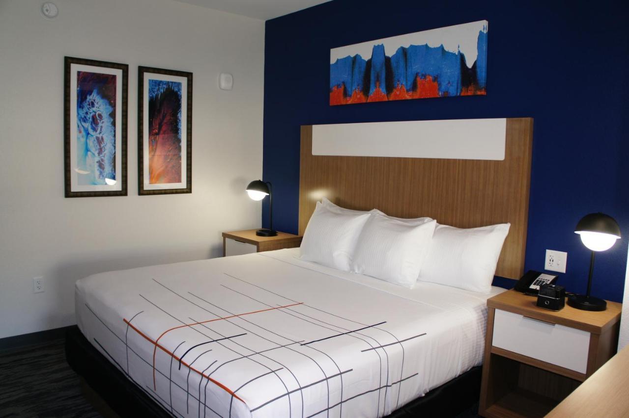 La Quinta Inn & Suites Katy-Mills By Wyndham Katy Eksteriør billede