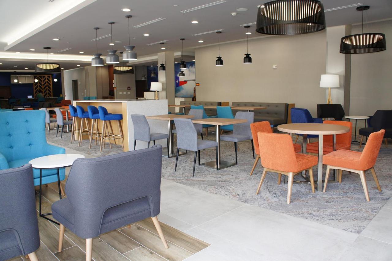 La Quinta Inn & Suites Katy-Mills By Wyndham Katy Eksteriør billede