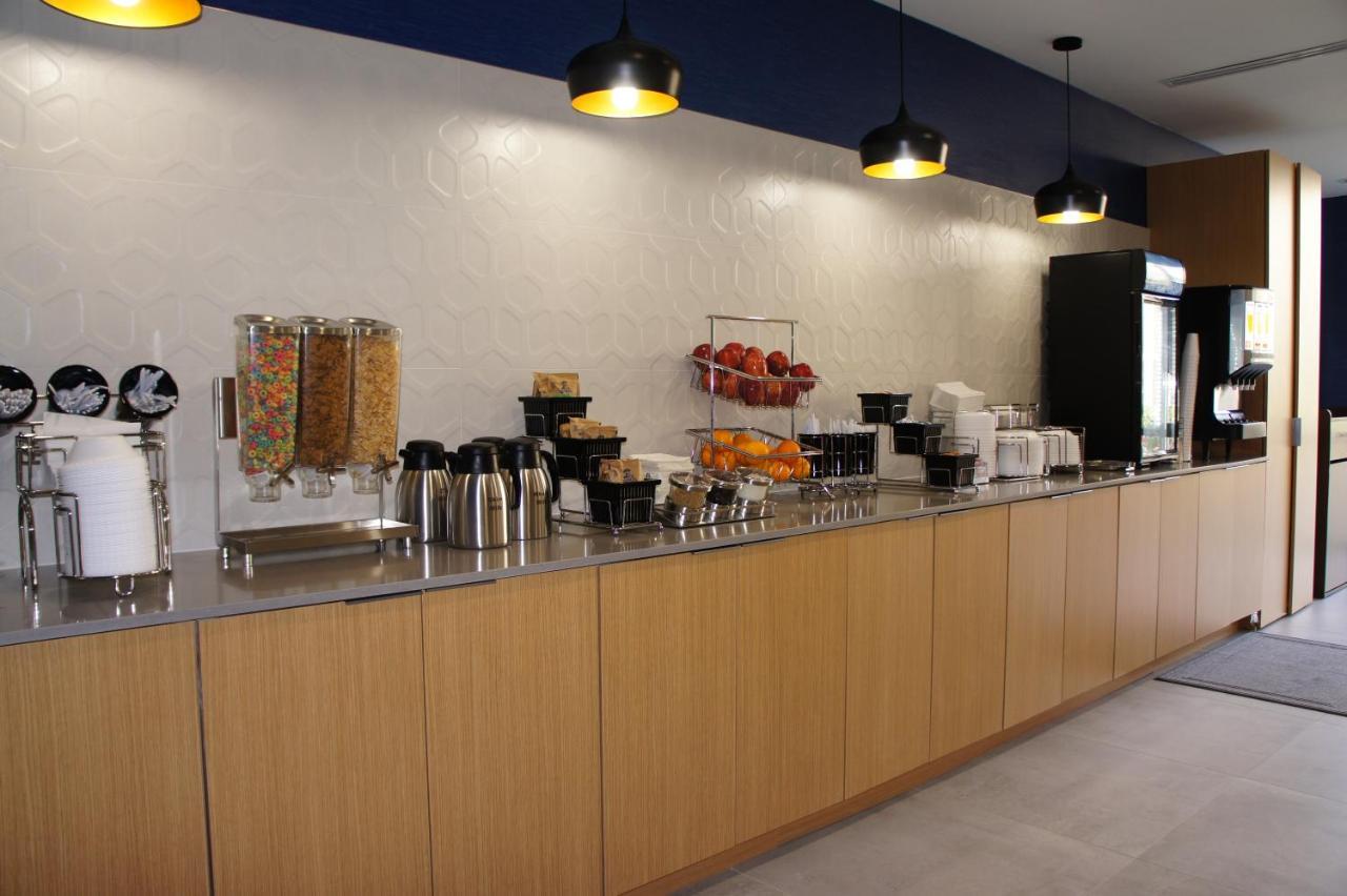 La Quinta Inn & Suites Katy-Mills By Wyndham Katy Eksteriør billede