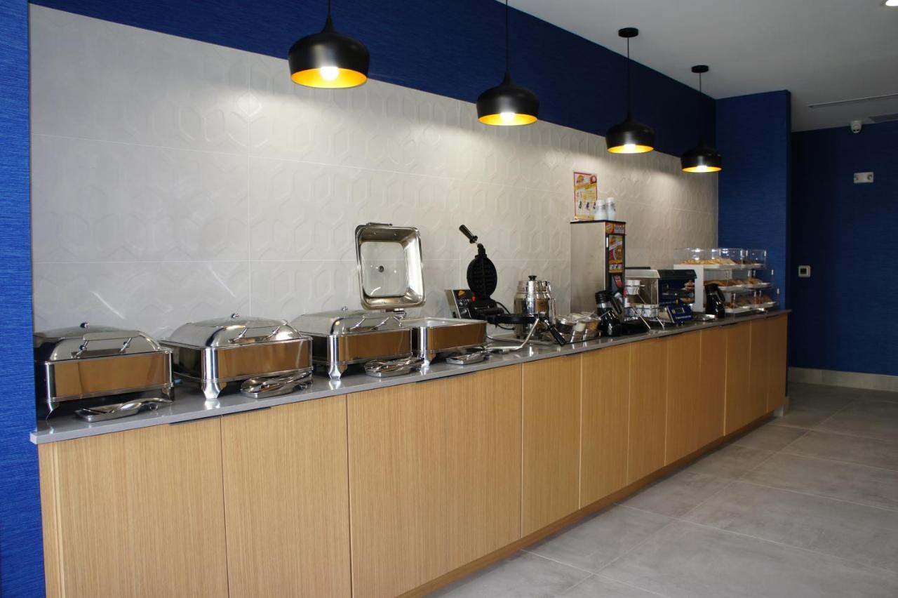 La Quinta Inn & Suites Katy-Mills By Wyndham Katy Eksteriør billede
