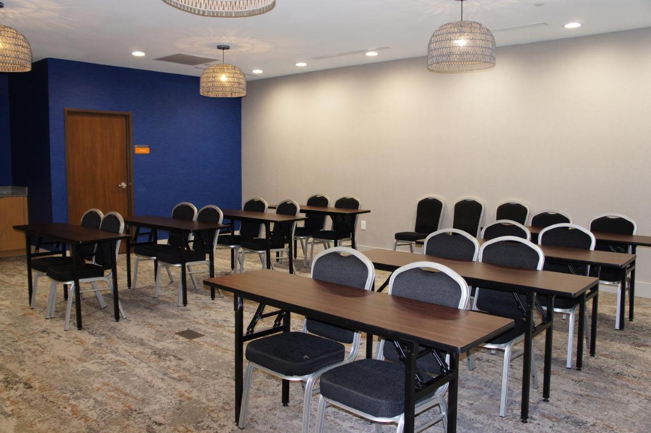 La Quinta Inn & Suites Katy-Mills By Wyndham Katy Eksteriør billede